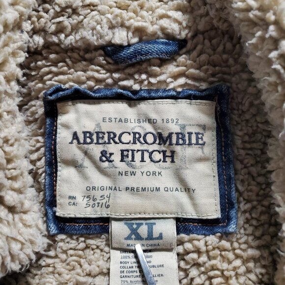 Abercrombie and Fitch Sherpa Lined Denim Trucker Jacket Sz XL mens - Picture 2 of 16